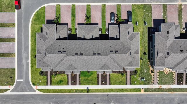 16587 BARBOURS CREEK WAY, Winter Garden, FL 34787