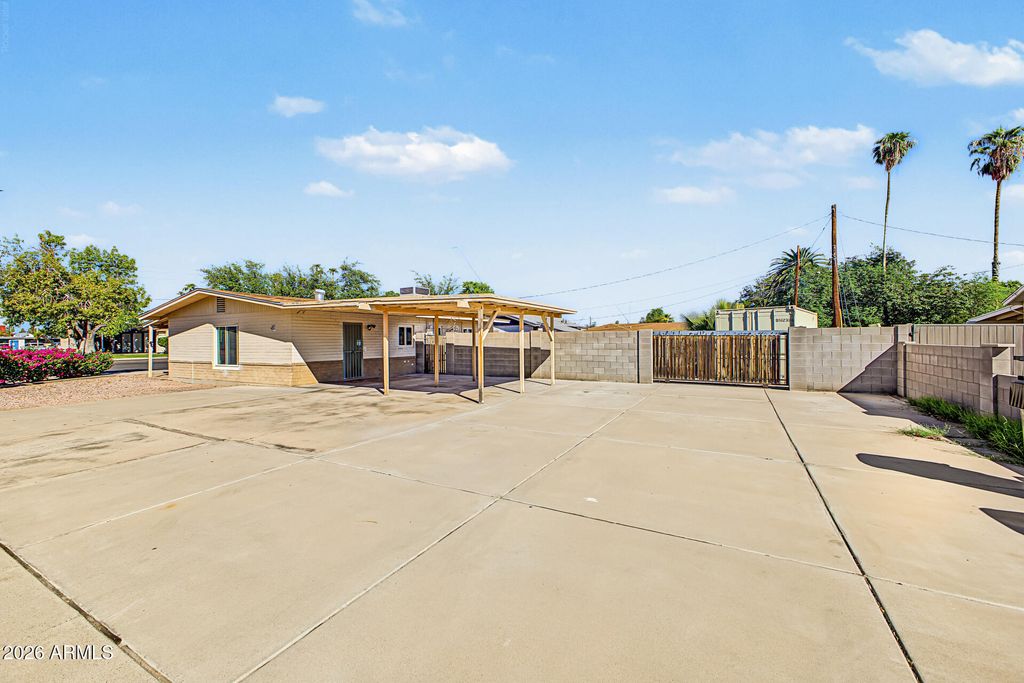 851 N COUNTRY CLUB Drive, Mesa, AZ 85201 — photo 4