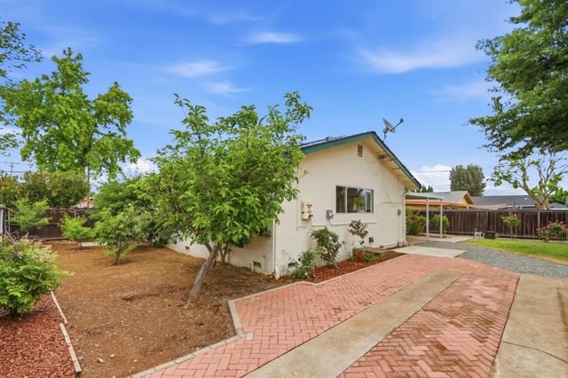 190 Spring Avenue, Morgan Hill, CA 95037