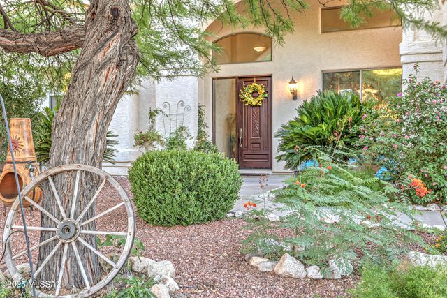 10269 N Calle Del Carnero, Oro Valley, AZ 85737