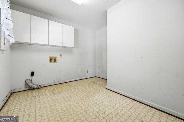 808 Chestnut Hill Road SW, Marietta, GA 30064