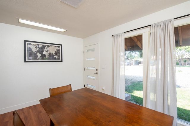 1415 Oklahoma Ave, Escalon, CA 95320