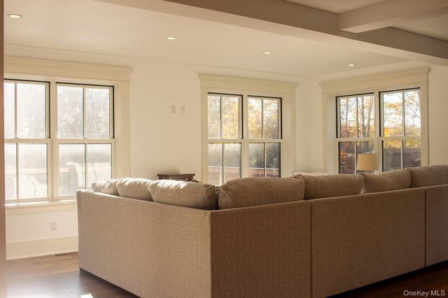 48 Konig Road, Ghent, NY 12075