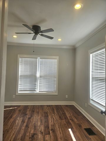 215 Smotherman Ave, Carthage, TN 37030