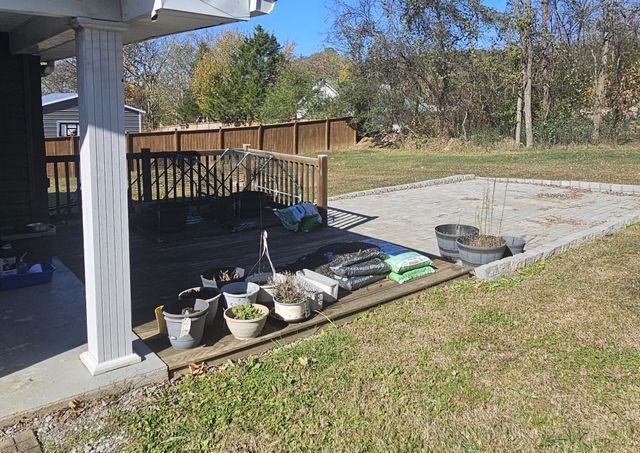 215 Smotherman Ave, Carthage, TN 37030