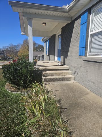 215 Smotherman Ave, Carthage, TN 37030