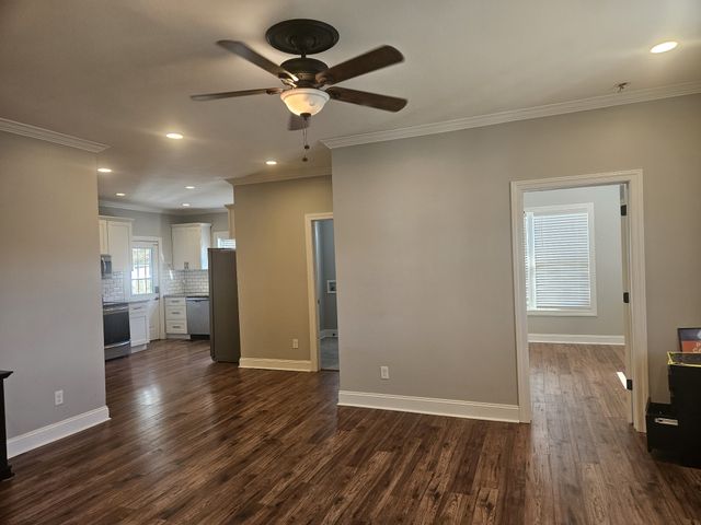 215 Smotherman Ave, Carthage, TN 37030