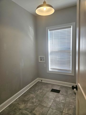 215 Smotherman Ave, Carthage, TN 37030