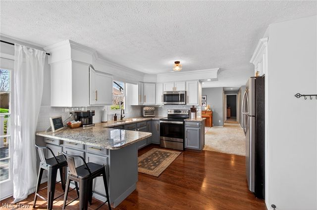 2053 Ironwood Circle NE, Massillon, OH 44646