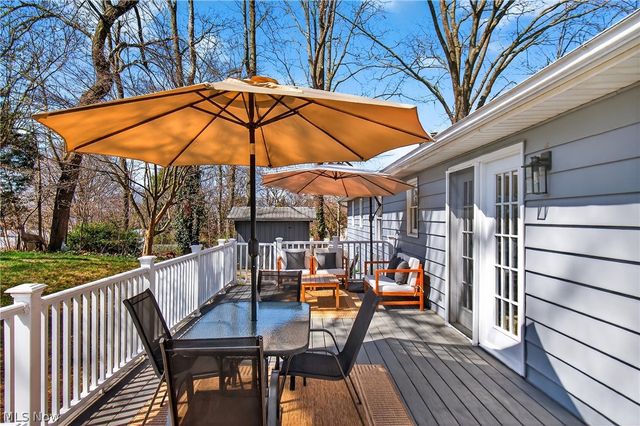 2053 Ironwood Circle NE, Massillon, OH 44646