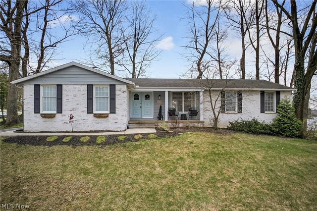 2053 Ironwood Circle NE, Massillon, OH 44646