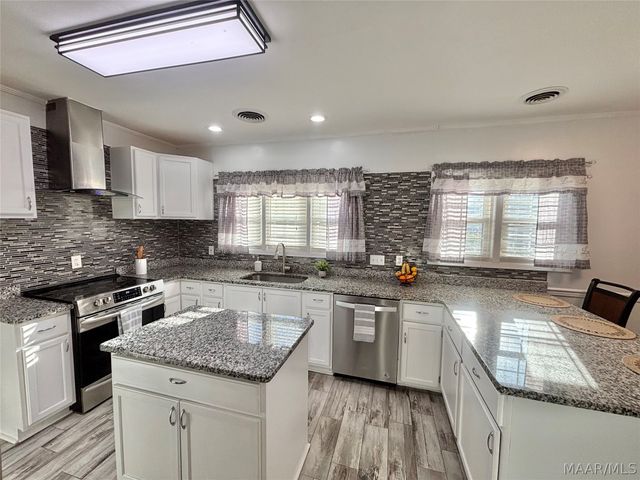 447 Arrowhead Drive, Montgomery, AL 36117