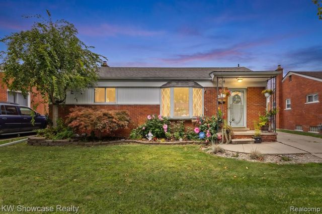 13330 Peach Street, Southgate, MI 48195