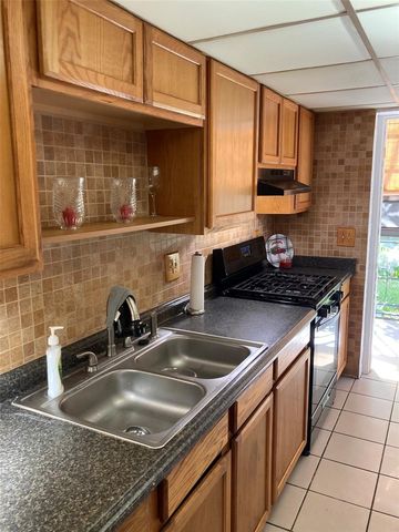 5975 N TERRACE PARK DRIVE N 103, St Petersburg, FL 33709