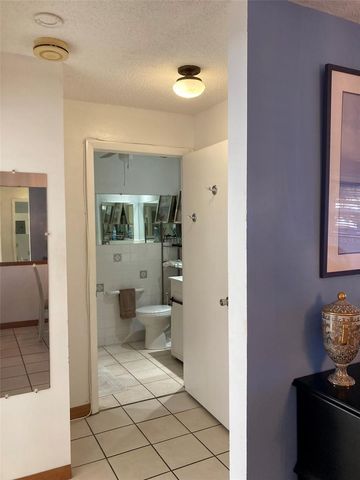 5975 N TERRACE PARK DRIVE N 103, St Petersburg, FL 33709