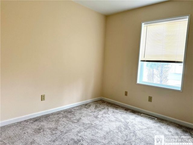 1 Middlesex Drive, Pomfret, NY 14063