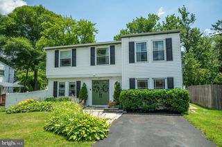 607 PROSPECT AVE, Morrisville, PA 19067