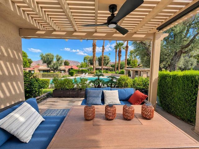 72477 Rolling Knoll Drive, Palm Desert, CA 92260