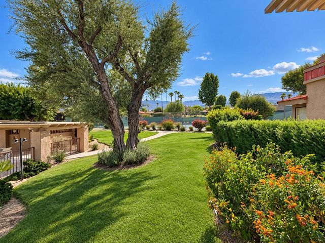72477 Rolling Knoll Drive, Palm Desert, CA 92260