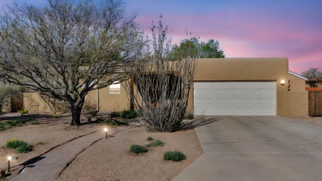 1203 Avenida De Pajarito, Socorro, NM 87801