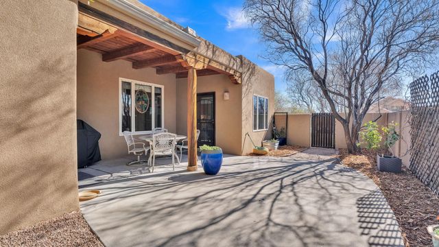 1203 Avenida De Pajarito, Socorro, NM 87801