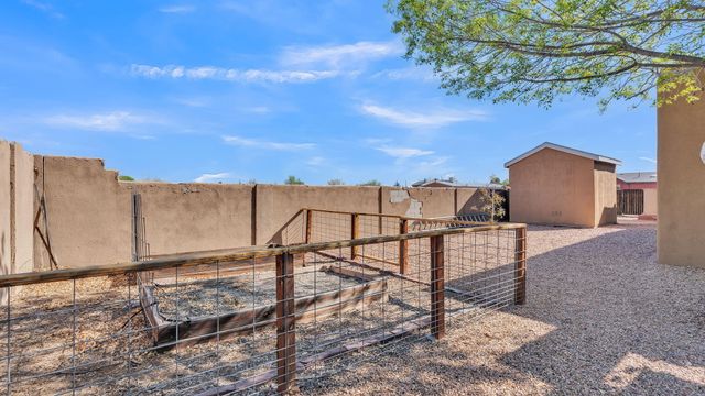 1203 Avenida De Pajarito, Socorro, NM 87801