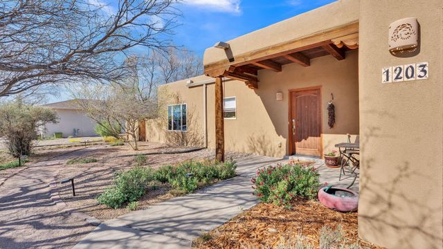 1203 Avenida De Pajarito, Socorro, NM 87801