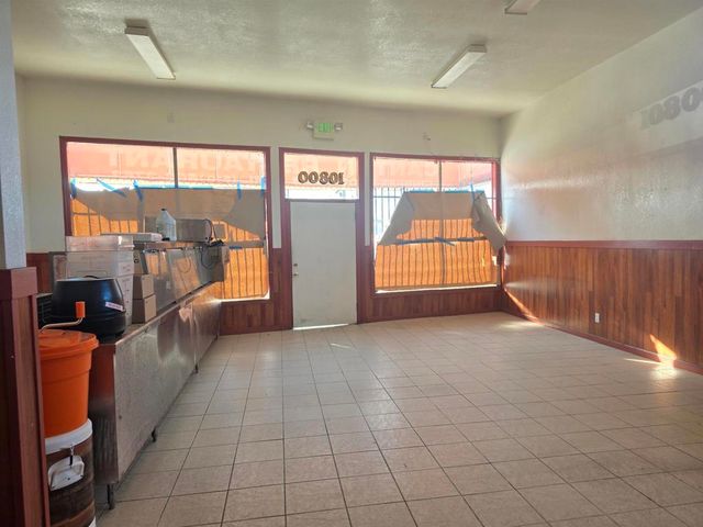 10800 Bancroft, Oakland, CA 94603