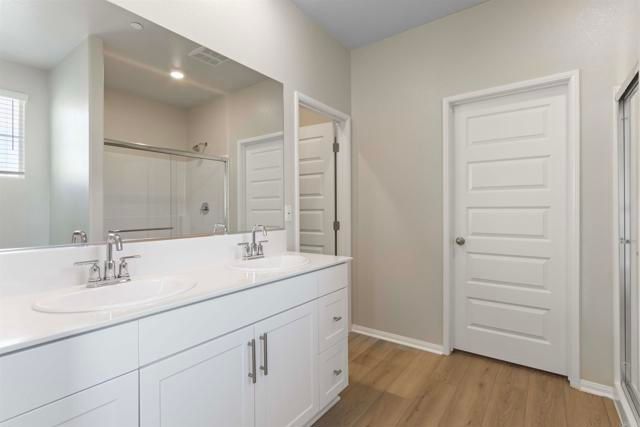 19401 Brush Creek Way, Lake Elsinore, CA 92532