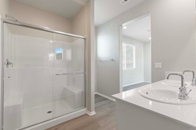 19401 Brush Creek Way, Lake Elsinore, CA 92532