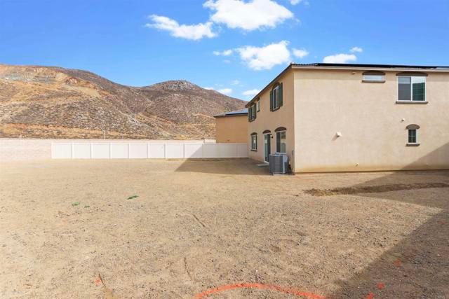 19401 Brush Creek Way, Lake Elsinore, CA 92532