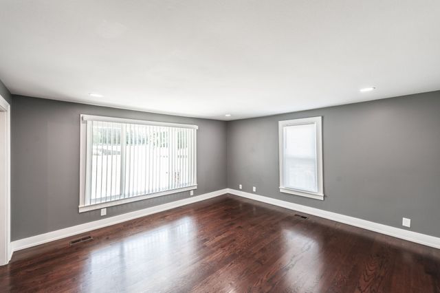 4306 Long Hollow Pike, Goodlettsville, TN 37072