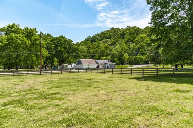 4306 Long Hollow Pike, Goodlettsville, TN 37072