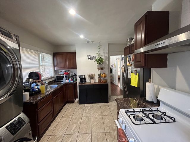 622 W 2nd Street, San Pedro, CA 90731