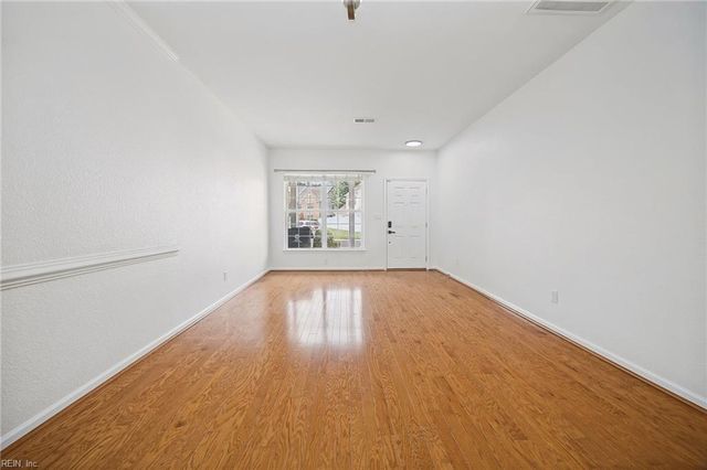 929 Canterwood CT, Virginia Beach, VA 23462