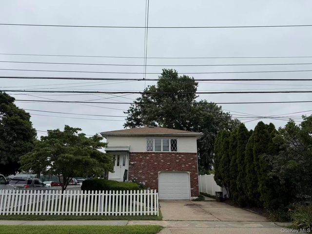 858 Oliver Avenue, Westbury, NY 11590