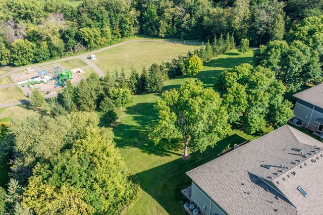 14020 44th Place N 2, Plymouth, MN 55446