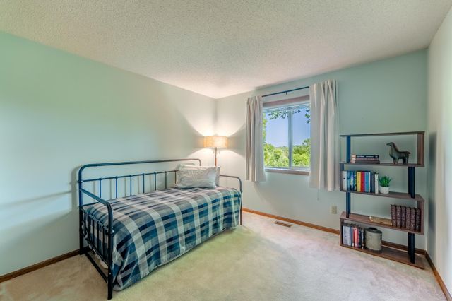 14020 44th Place N 2, Plymouth, MN 55446