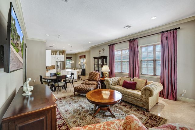1400 NE 24th Street 1400, Wilton Manors, FL 33305