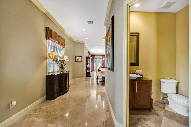 1400 NE 24th Street 1400, Wilton Manors, FL 33305