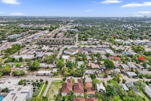 1400 NE 24th Street 1400, Wilton Manors, FL 33305