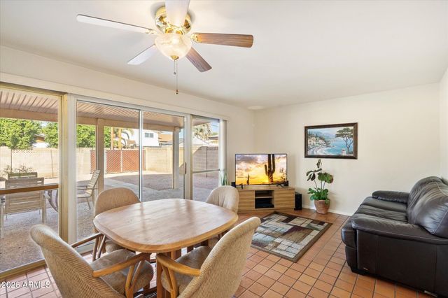 8414 E STELLA Lane, Scottsdale, AZ 85250