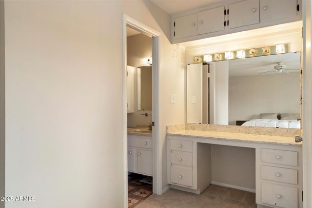 8414 E STELLA Lane, Scottsdale, AZ 85250