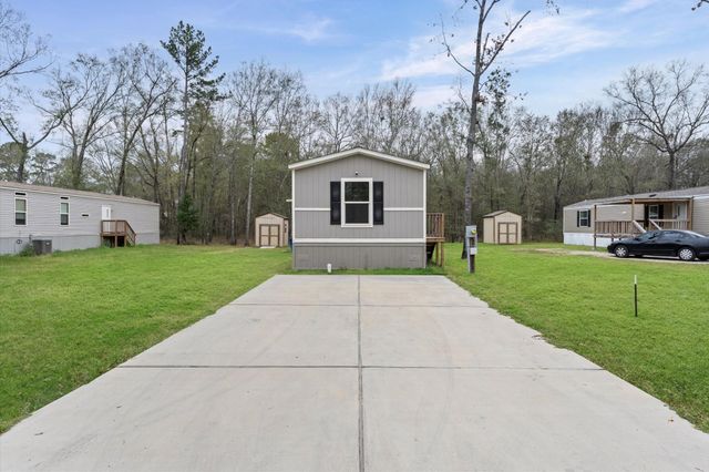 25226 Twin Oaks, New Caney, TX 77357