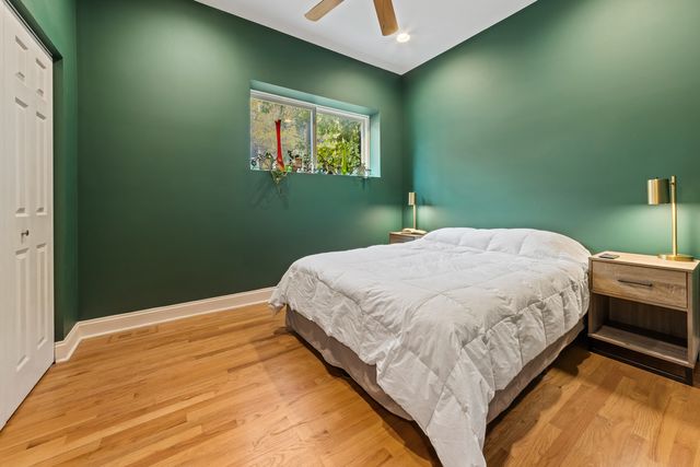 2558 W Haddon Avenue 1, Chicago, IL 60622