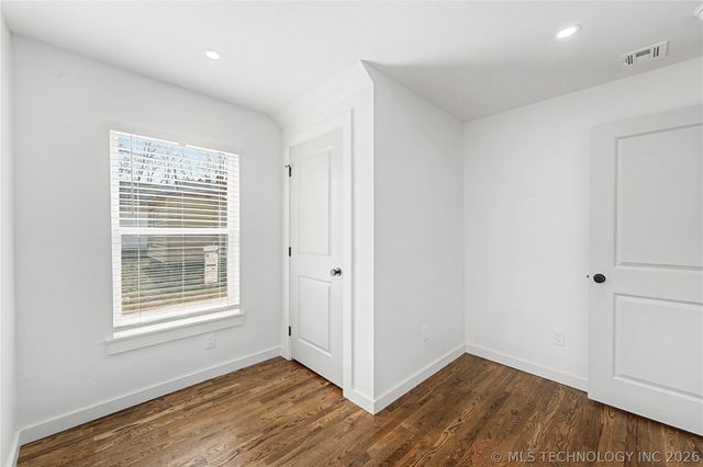 1337 N Boston Place, Tulsa, OK 74106