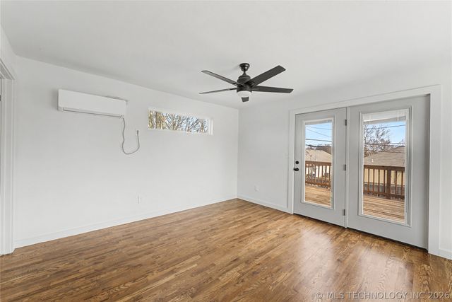 1337 N Boston Place, Tulsa, OK 74106