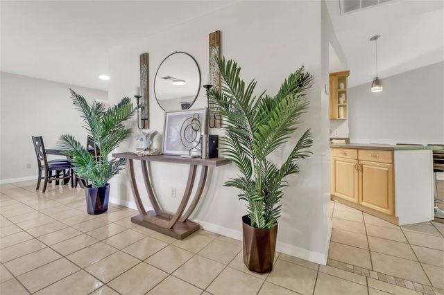 4800 SW 12TH PLACE, Cape Coral, FL 33914