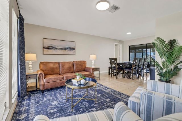 4800 SW 12TH PLACE, Cape Coral, FL 33914