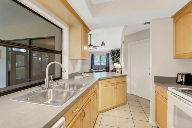 4800 SW 12TH PLACE, Cape Coral, FL 33914